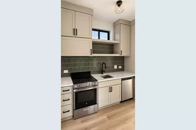 605 E 55th Street #5, Austin, TX 78751 - Photo 2