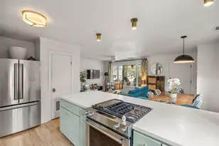 909 Shelley Ave, Austin, TX 78703 - Photo 12