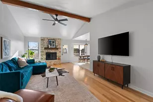 1204 Dunman Dr, Georgetown, TX 78628 - Photo 2