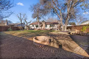 1204 Dunman Dr, Georgetown, TX 78628 - Photo 32