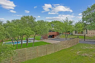 22223 Oban Drive, Briarcliff, TX 78669 - Photo 28