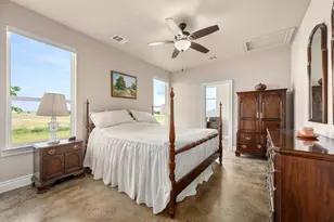 1662 Co Rd 465, Coupland, TX 78615 - Photo 18