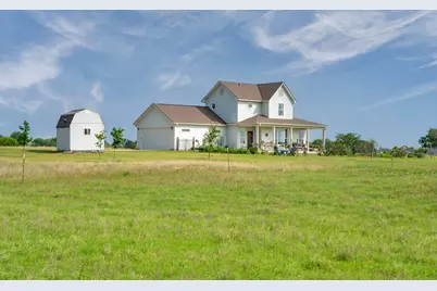 1662 County Road 465, Coupland, TX 78615 - Photo 30