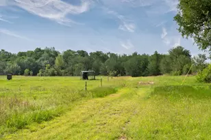 1662 Co Rd 465, Coupland, TX 78615 - Photo 30