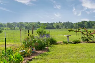 1662 Co Rd 465, Coupland, TX 78615 - Photo 26