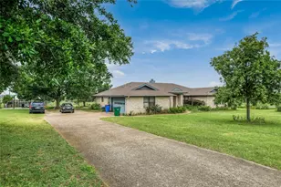 1931 Rowe Loop, Pflugerville, TX 78660 - Photo 6