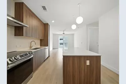 1701 Simond Avenue #302, Austin, TX 78723 - Photo 6