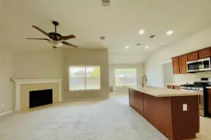 18704 Silent Water Way, Pflugerville, TX 78660 - Photo 4