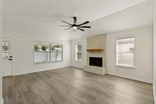 107 Susana Dr, Georgetown, TX 78628 - Photo 6