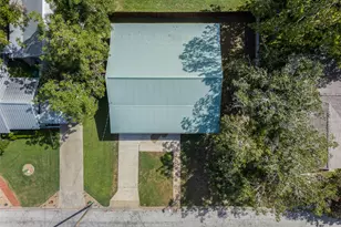 541 S Jackson St, La Grange, TX 78945 - Photo 24