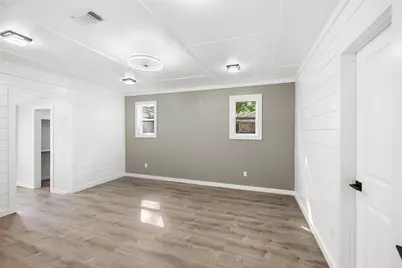 541 S Jackson Street, La Grange, TX 78945 - Photo 10