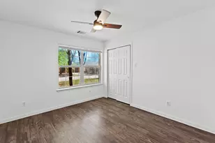 200 Buttercup St, Kyle, TX 78640 - Photo 16