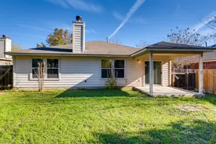 200 Buttercup St, Kyle, TX 78640 - Photo 12