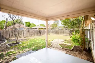 200 Buttercup St, Kyle, TX 78640 - Photo 20