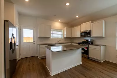 247 Alamito Avenue, Kyle, TX 78640 - Photo 8