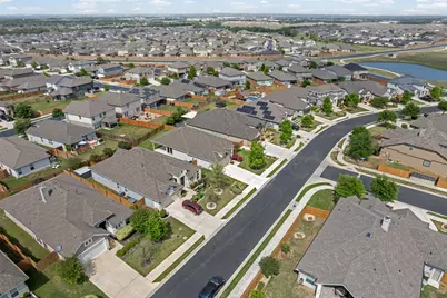 704 Muster Bend, Georgetown, TX 78626 - Photo 36