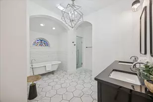 2106 Kenwood Ave, Austin, TX 78704 - Photo 18