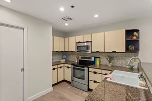 40 N Interstate 35, Austin, TX 78701 - Photo 2