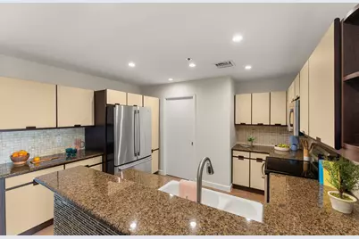 40 N Interstate 35 #11B2, Austin, TX 78701 - Photo 12