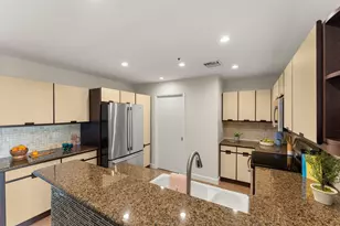 40 N Interstate 35, Austin, TX 78701 - Photo 12