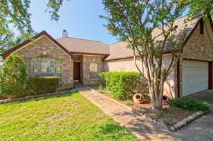 108 Rio Vista Dr, Georgetown, TX 78626 - Photo 2