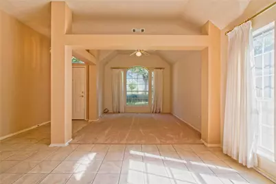 108 Rio Vista Drive, Georgetown, TX 78626 - Photo 8