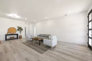 195 Bianca Cir, Del Valle, TX 78617 - Photo 18