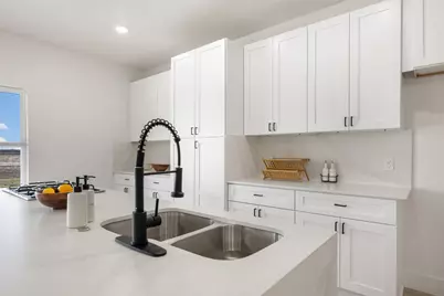 195 Bianca Circle, Del Valle, TX 78617 - Photo 12