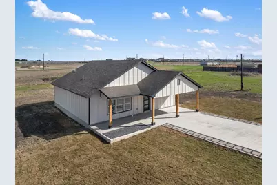 195 Bianca Circle, Del Valle, TX 78617 - Photo 2