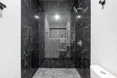 195 Bianca Circle, Del Valle, TX 78617 - Photo 22