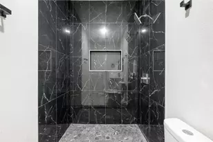 195 Bianca Cir, Del Valle, TX 78617 - Photo 22