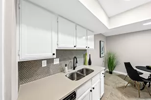 2600 Penny Ln, Austin, TX 78757 - Photo 8