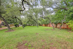 5520 W Beach Cir, Austin, TX 78734 - Photo 32
