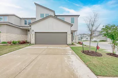 2200 Luna Azul View #81, Round Rock, TX 78664 - Photo 2