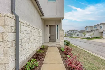 2200 Luna Azul View #81, Round Rock, TX 78664 - Photo 4