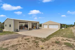 5020 Co Rd 252, Bertram, TX 78605 - Photo 32