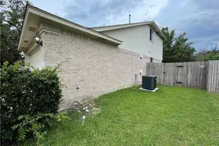 3454 Flowstone Ln, Round Rock, TX 78681 - Photo 2