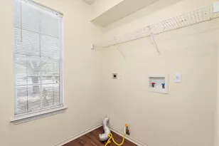 3454 Flowstone Ln, Round Rock, TX 78681 - Photo 16