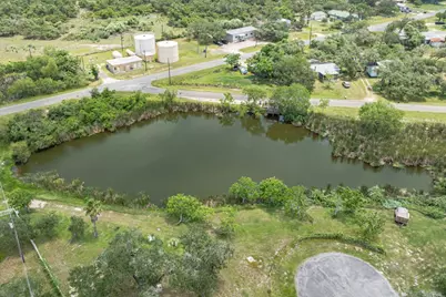 511 Water Oak Lane, Rockport, TX 78382 - Photo 14