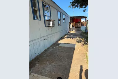 820 Austin Street, Kingsland, TX 78639 - Photo 20