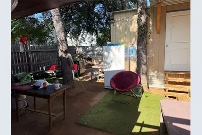 820 Austin Street, Kingsland, TX 78639 - Photo 30
