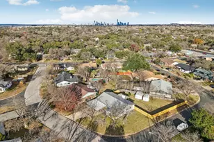 5403 Fairmont Cir, Austin, TX 78745 - Photo 32