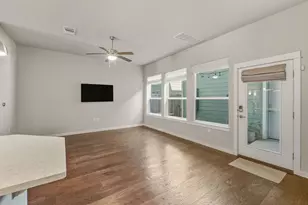 3919 Vaughan St, Austin, TX 78723 - Photo 10