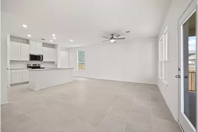 248 Feathers Street, Jarrell, TX 76537 - Photo 6