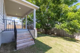 248 Feathers St, Jarrell, TX 76537 - Photo 28