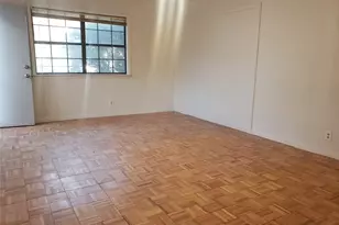 609 Bissonet Ln, Austin, TX 78752 - Photo 2