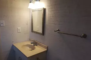 609 Bissonet Ln, Austin, TX 78752 - Photo 10