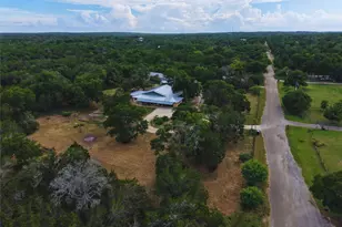 700 Billie Brooks Ln, Driftwood, TX 78619 - Photo 36