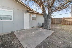 410 Old Thorndale Rd, Taylor, TX 76574 - Photo 26