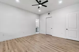 5010 Baker St, Austin, TX 78721 - Photo 14